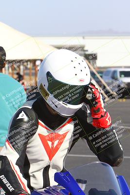 media/Apr-10-2022-SoCal Trackdays (Sun) [[f104b12566]]/Around the Pits/